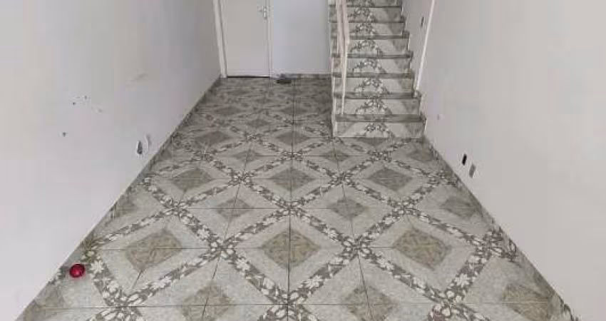 Casa - Sobrado Padrão, para Venda em Taboão da Serra/SP