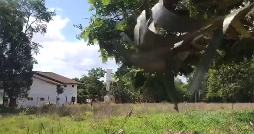 Terreno para chácara dentro de condomínio no interior de são paulo