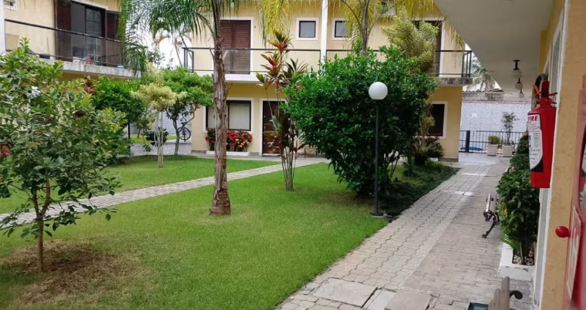 Village Triplex com Piscina no Maitinga excelente oportunidade