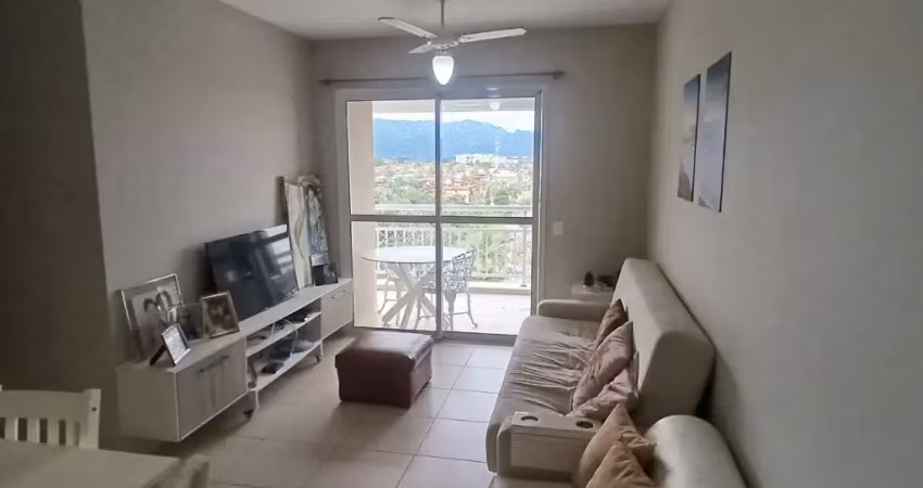 Vende se apartamento com 2 dormitórios a 20 metros da praia lazer completo