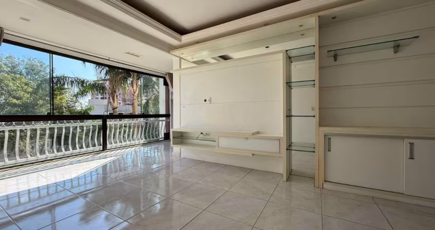 Apartamento com 3 quartos à venda na Rua Bispo William Thomas, 240, Teresópolis, Porto Alegre