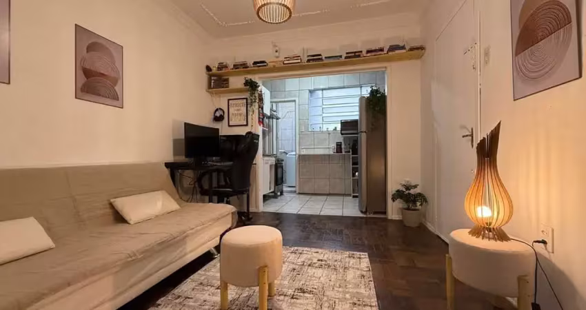 Apartamento com 2 quartos à venda na Rua Vinte e Quatro de Maio, 71, Centro Histórico, Porto Alegre