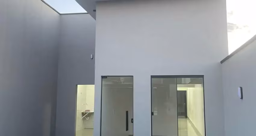 Casa a venda jardim europa, com área total de 180 metros quadrados, sendo 91,62 de área construída