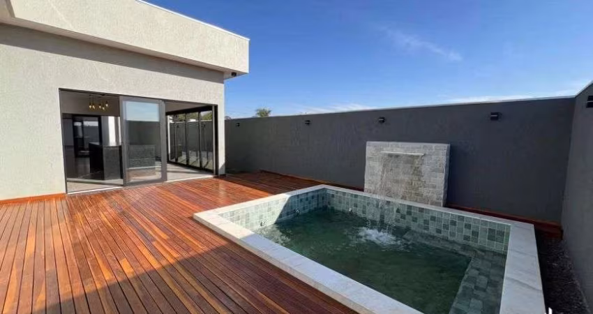 Casa no Condomínio Residencial Gaudi, com: