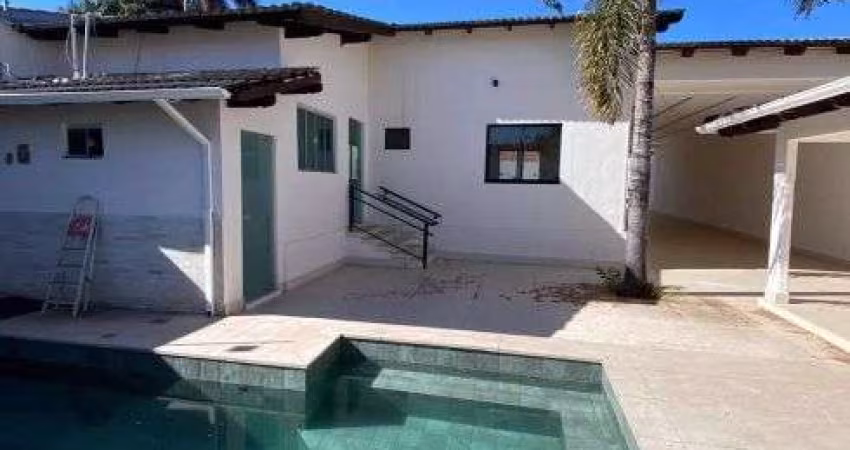 Casa no Bairro Anápolis City, com 245 metros quadrados - Anápolis - GO