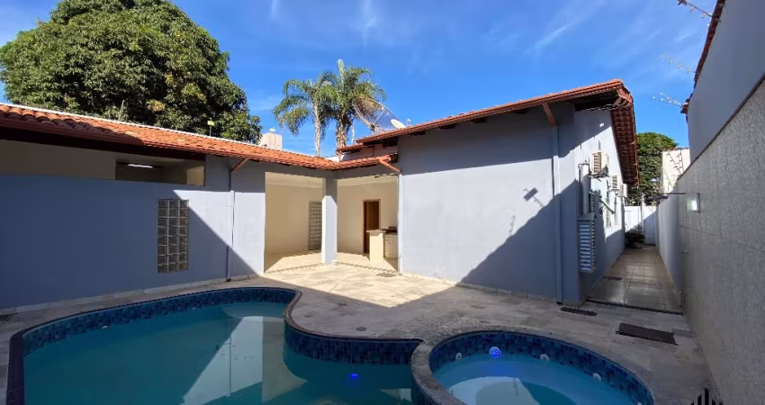 Casa para venda tem 254 metros quadrados com 3 quartos em Anápolis City - Anápolis - GO