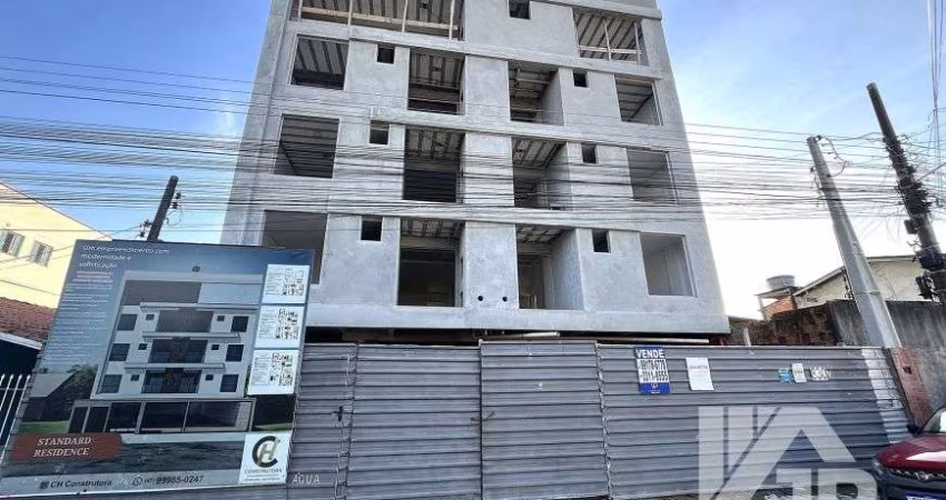 Imóvel para venda possui 67 metros com 2 quartos sendo 1 suite - Predio com elevador