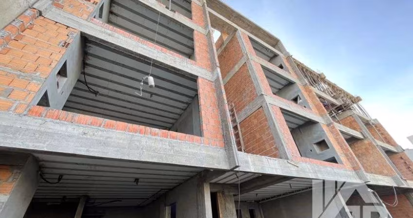 Apartamento a venda em Camboriú com 2 quartos sendo 1 suíte no bairro Santa Regina!!