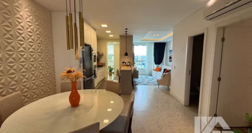 Lindo apartamento com 3 quartos sendo 2 suites e 2 vagas de garagem - Todo mobiliado