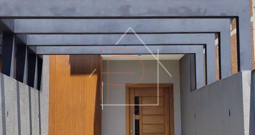 Casa Geminada de Alto Padrão com 1 Suíte e 2 Quartos no São Marcos
