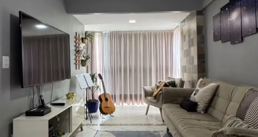 3 quartos, suíte, frente, sol da manhã!
