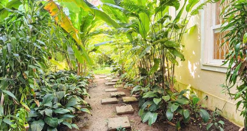 Gávea - Alugo ou vendo casa duplex com 5 quartos