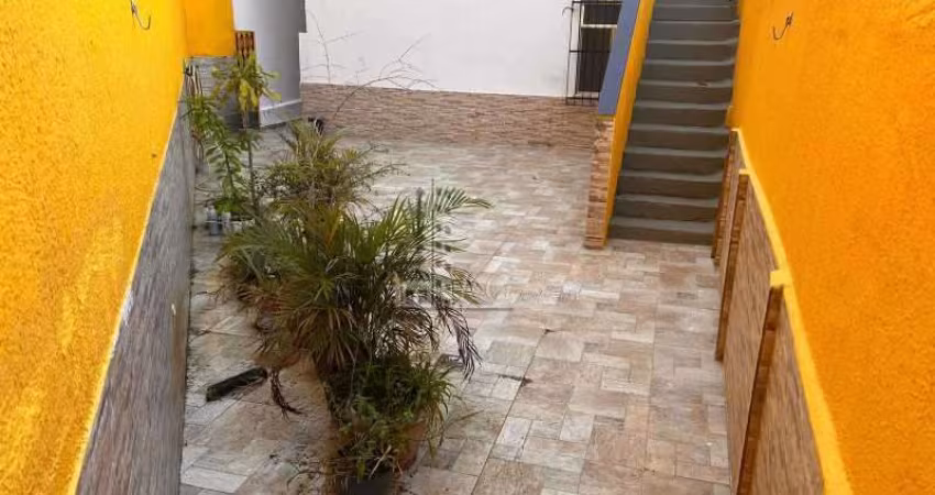 Casa com 2 quartos à venda na Rua Roruima, Irajá, Rio de Janeiro