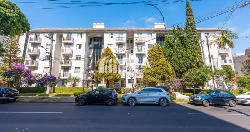 Apartamento ensolarado e bem localizado.  se destaca pela ótima iluminação natural e excelente ventilação.