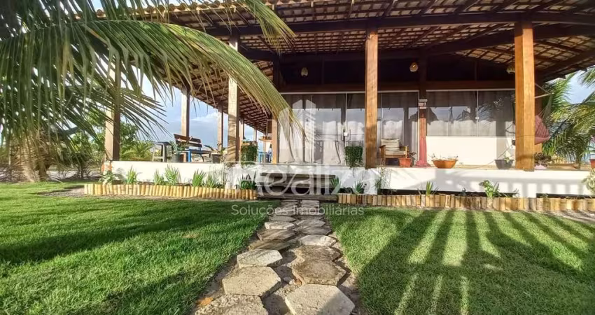 CASA A VENDA EM TAIPU DE FORA,  3 QUARTOS E MOBILIADA, TAIPU DE FORA, MARAÚ, BA