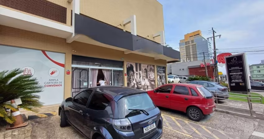 Prédio para alugar no Estreito, Florianópolis 