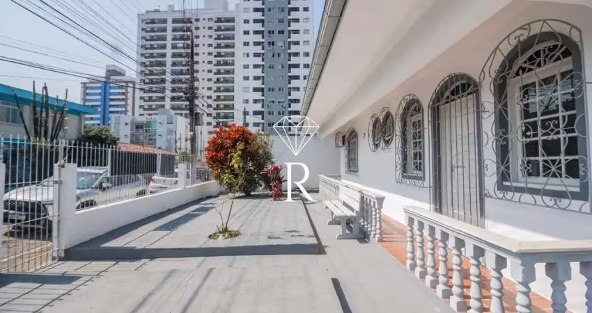 Casa com 3 quartos para alugar no Roçado, São José 