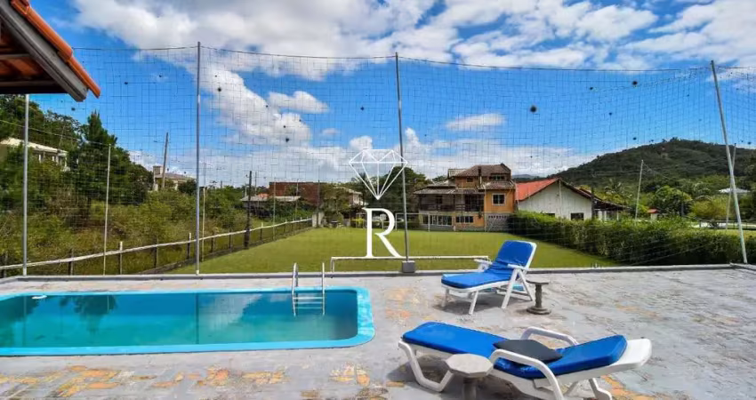 Casa com 3 quartos para alugar no Ribeirão da Ilha, Florianópolis 