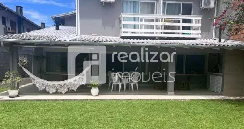 Casa em condomínio fechado com 2 quartos para alugar no Cachoeira do Bom Jesus, Florianópolis 