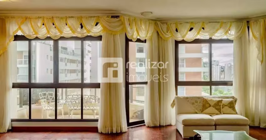 Apartamento com 3 quartos para alugar no Centro, Florianópolis 