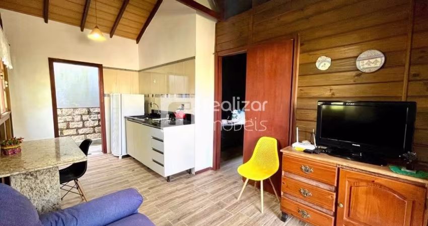 Casa com 2 quartos para alugar no Morro das Pedras, Florianópolis 