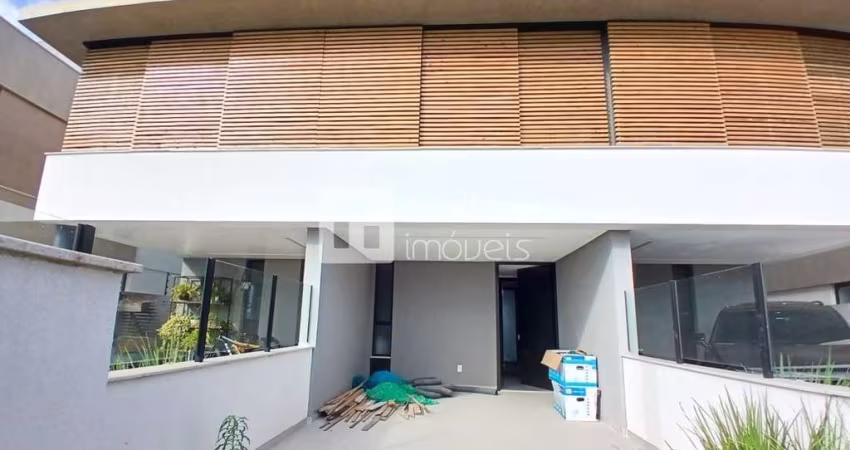 Casa com 3 quartos para alugar no Campeche, Florianópolis 