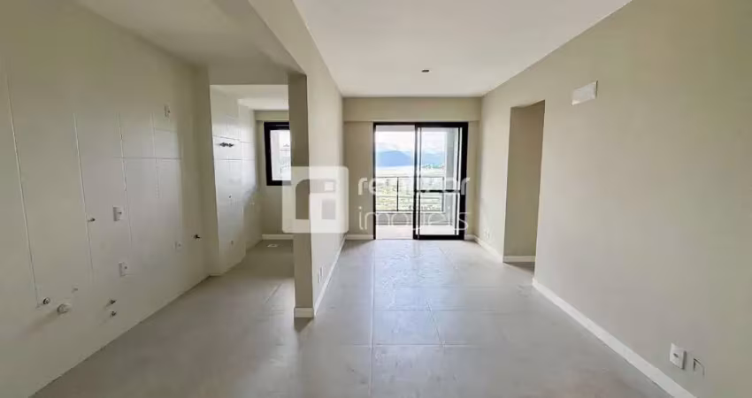 Apartamento com 2 quartos para alugar no Centro, Florianópolis 