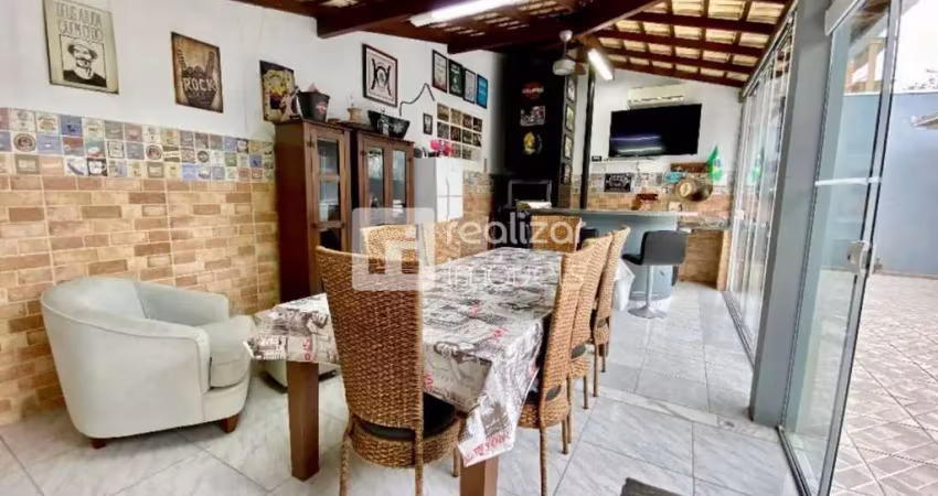 Casa com 3 quartos para alugar no Capoeiras, Florianópolis 