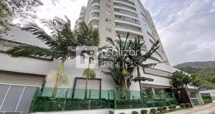 Apartamento com 4 quartos para alugar no Itacorubi, Florianópolis 