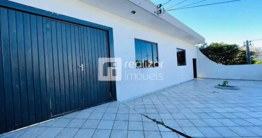 Casa com 3 quartos para alugar na Nossa Senhora do Rosário, São José 