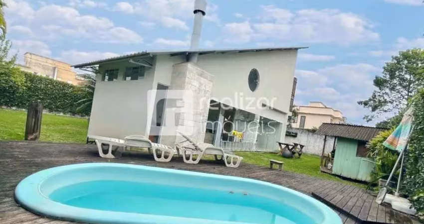 Casa com 3 quartos para alugar no Campeche, Florianópolis 