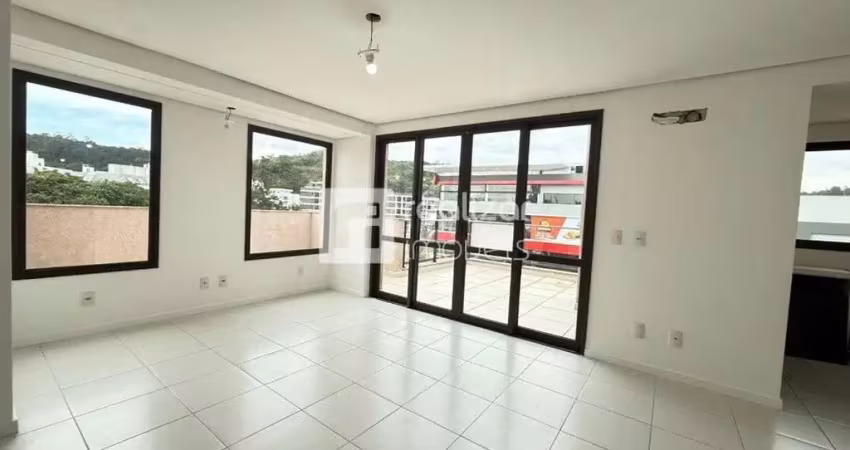 Cobertura com 4 quartos para alugar em Jurerê, Florianópolis 