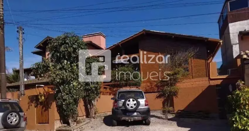 Casa com 5 quartos para alugar no Campeche, Florianópolis 