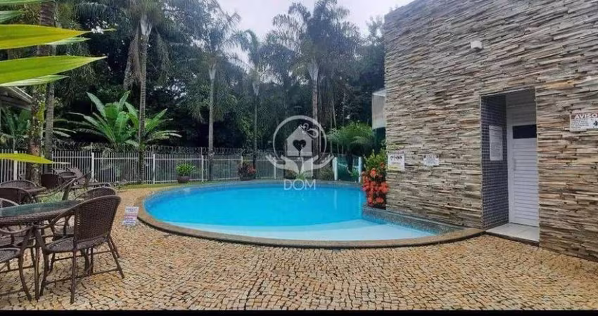 Casa com 3 quartos e 2 suítes em excelente Condomínio no Setor Sítio Santa Luzia