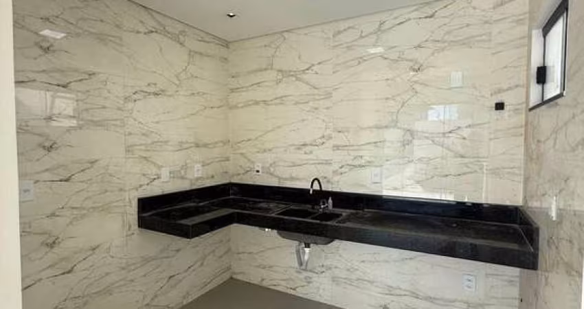 Casa à venda na Vila do Peró – Conforto, localização e praticidade!