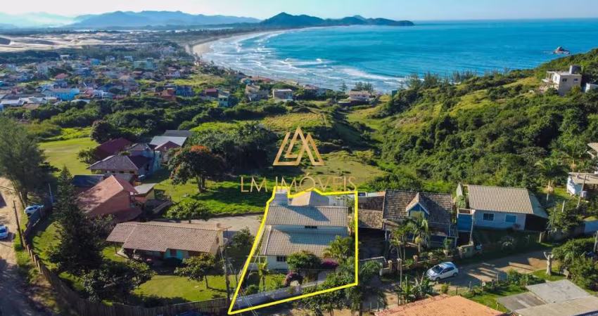 Casa de 4 dormitórios com vista panorâmica para o mar