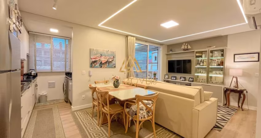 Apartamento na melhor localização da cidade, lindamente mobiliado e vista mar.
