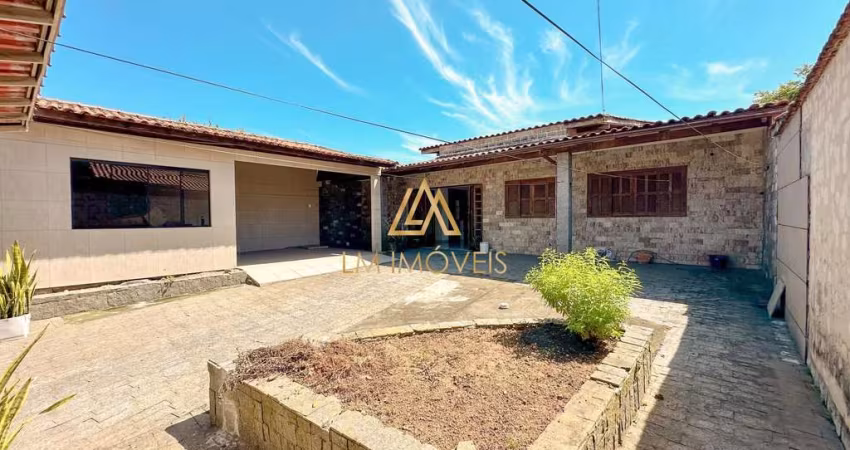 Casa com 3 quartos apenas a 230m da Lagoa do Mirim, Portinho da Vila