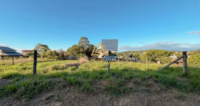 Lote a venda na praia do rosa, ideal para investimento em casas para locação ou