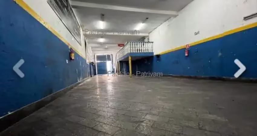 Barracão / Galpão / Depósito com 2 salas para alugar na Rua Roberto Morel, 120, Vila Ema, São Paulo