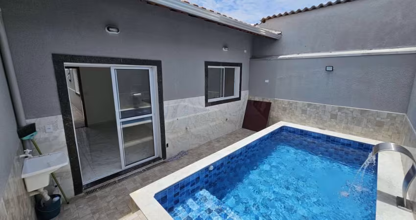 Casa à venda no bairro Jardim Praia Grande - Mongaguá/SP