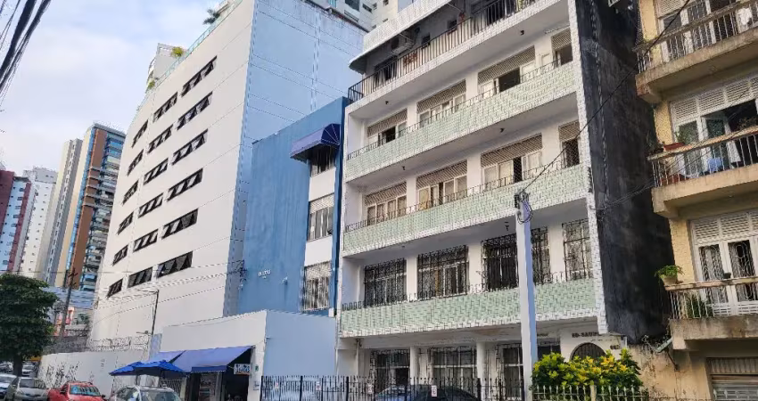 Apartamento na 8 de dezembro, com dois quartos, duas salas, dois banheiros, na graça.