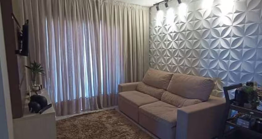 APARTAMENTO DOIS DORMITÓRIOS - PRAÇA
