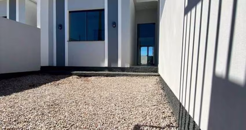 CASA COM DOIS DORMITÓRIOS, SENDO UMA SUÍTE - NOVA DESCOBERTA