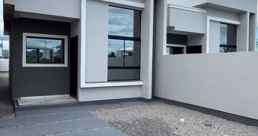 Casa 3 dormitórios sendo uma suíte localizado em tijucas-sc