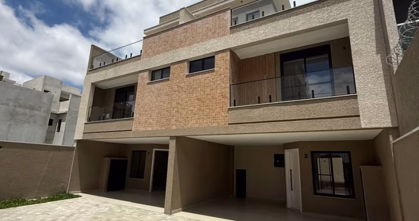 Lançamento de sobrados em condomínio.