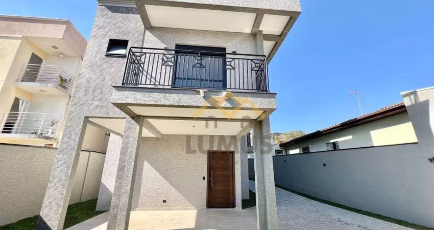 Casa com 3 quartos à venda na Rua Curupis, Portão, Curitiba