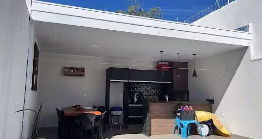Casa com 3 quartos à venda no Jardim Universitário, Marília 