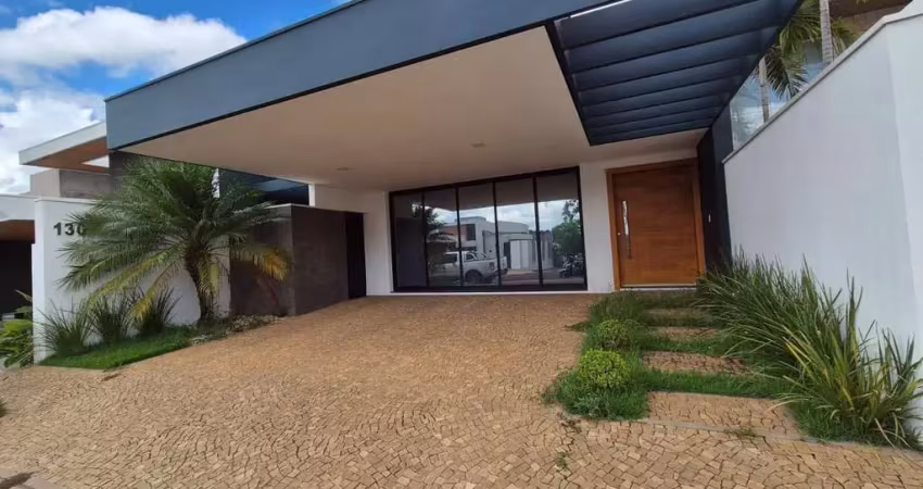 Casa com 3 quartos para alugar no Jardim Esmeralda, Marília 