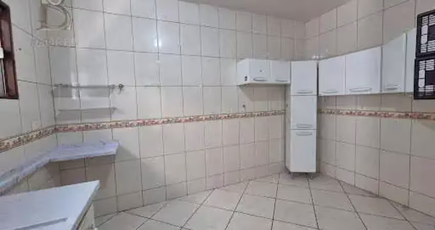 Casa para alugar no jardim vitória marília: 3 quartos, suíte, r$2200